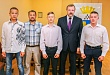 Сергей Путмин вручил благодарности спортсменам-легкоатлетам Уватского района